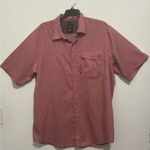 Wrangler ATG Men's Size Large Regular Fit Button Up Short Sleeve Shirt